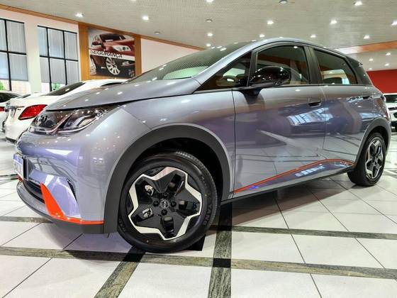 BYD DOLPHIN 44,9 KW ELÉTRICO GS BYD DOLPHIN 44,9 KW ELÉTRICO GS